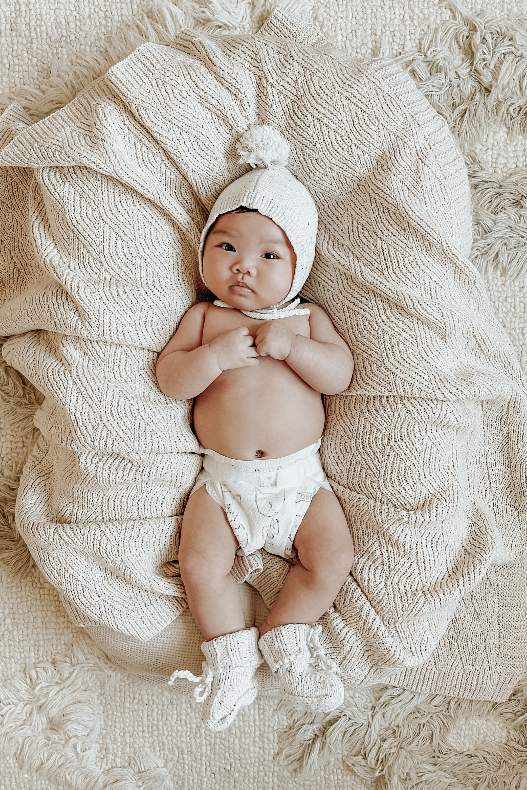 Vanilla Speckles Bonnet and Booties